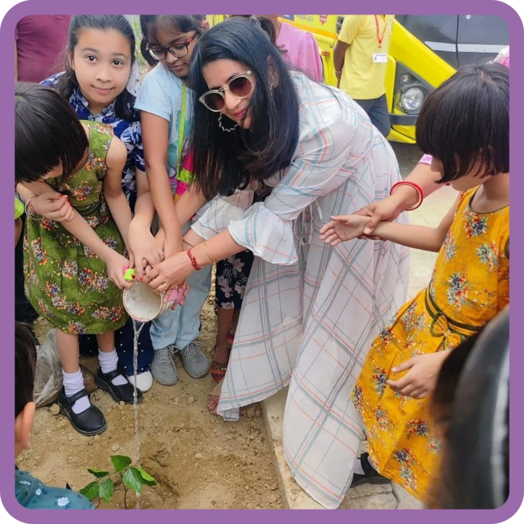 Earth Day at Greater Noida Podar Learn School_ (6)